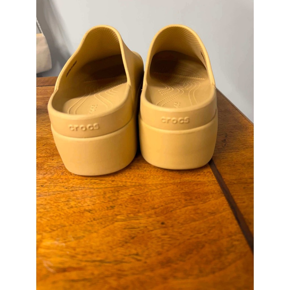 Crocs Womens 9 Tan Dylan Wheat Clog Platform Slip On Loafer Mule 209392-2Y2 - Picture 5 of 9